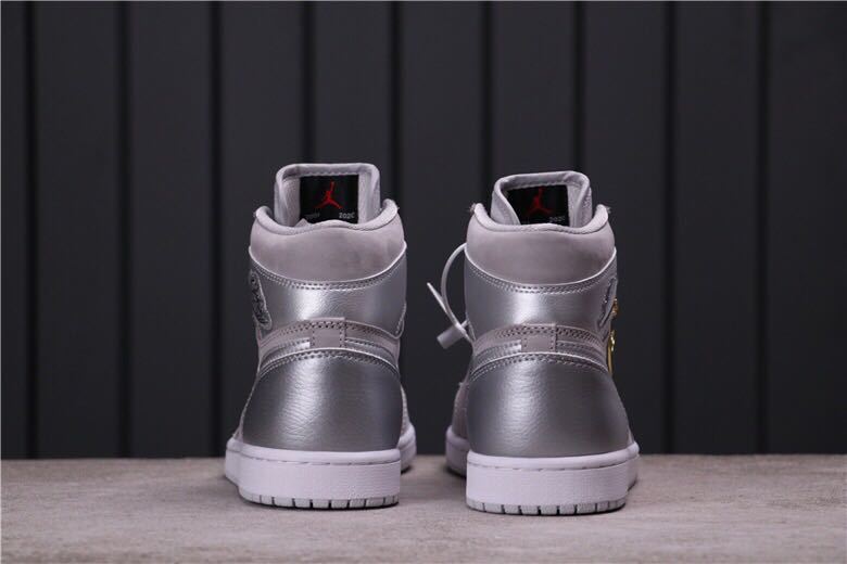 Air Jordan 1 High OG Japan Sneakers DC1788-029 - product image from the listing.