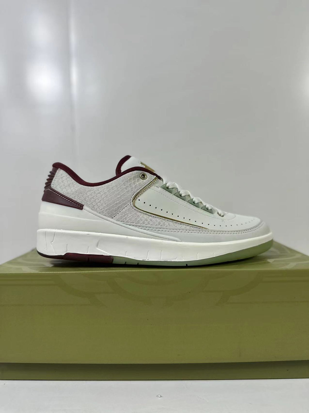 Air Jordan 2 Low White Red FJ3468-100 Sneakers - product image from the listing.
