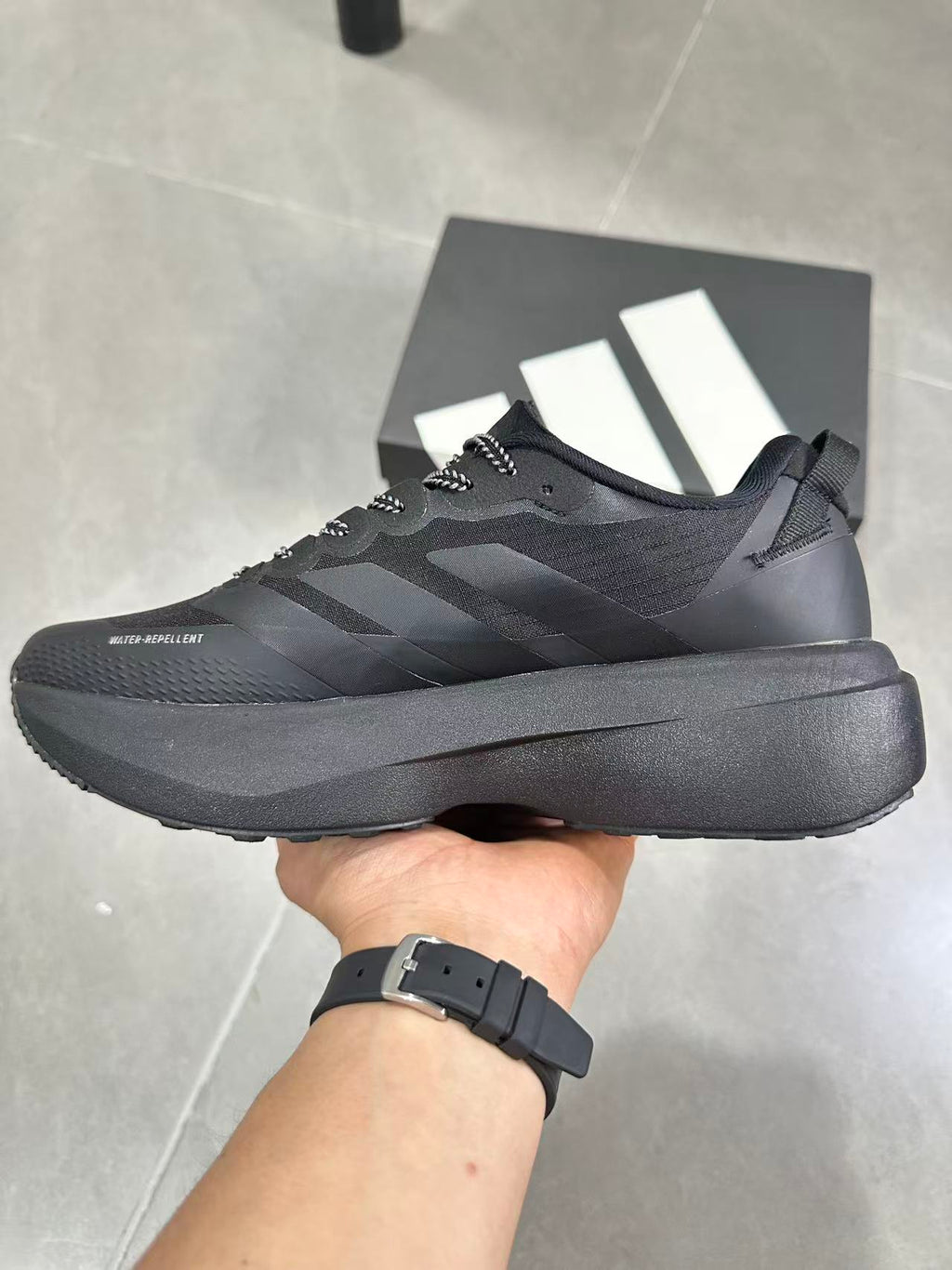 Nike ACG Mountain Fly 2 Low Black Trail Trainers KK2685 - product image from the listing.