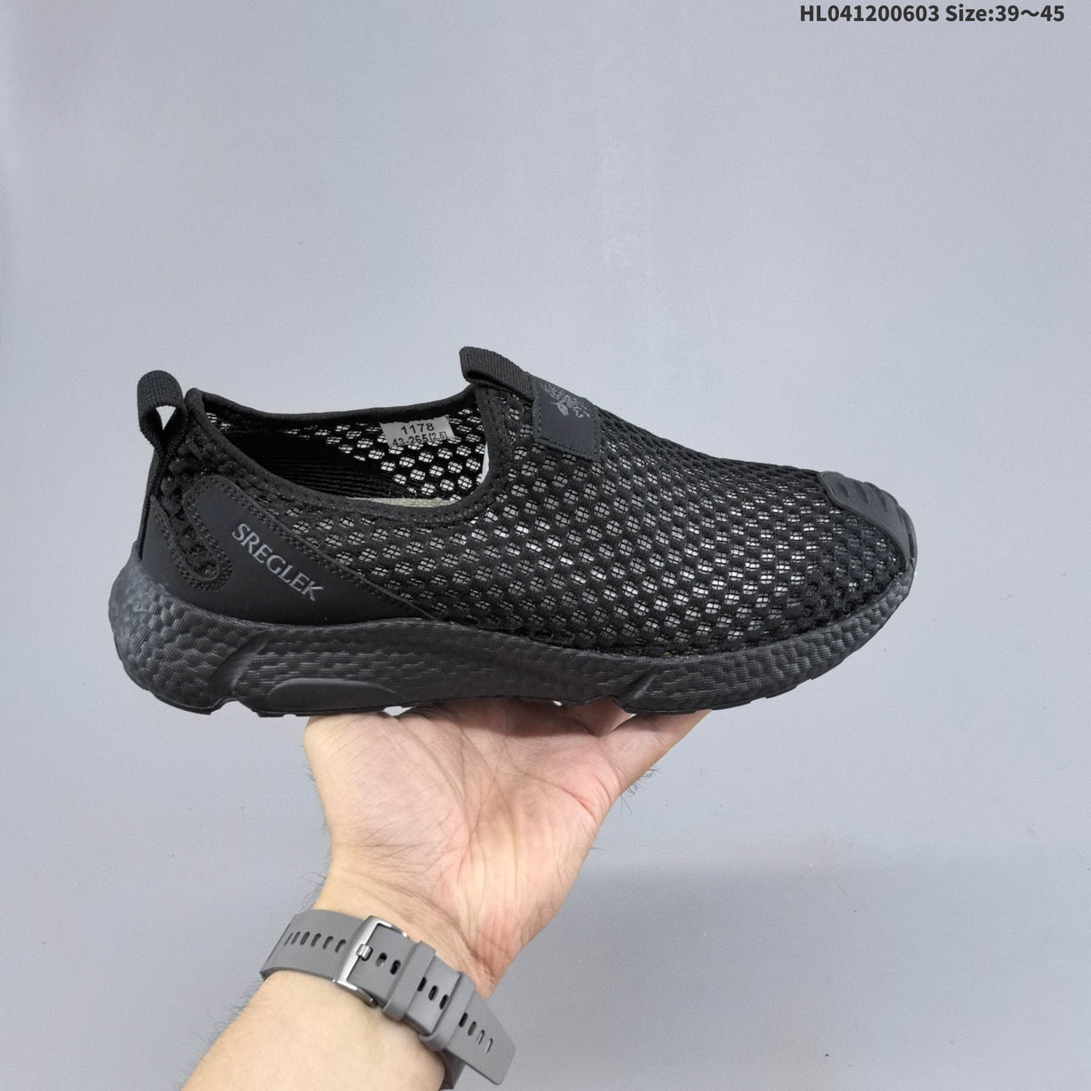 SREGIEK PAHDA Mesh Water Footwear, HL041200603 - product image from the listing.
