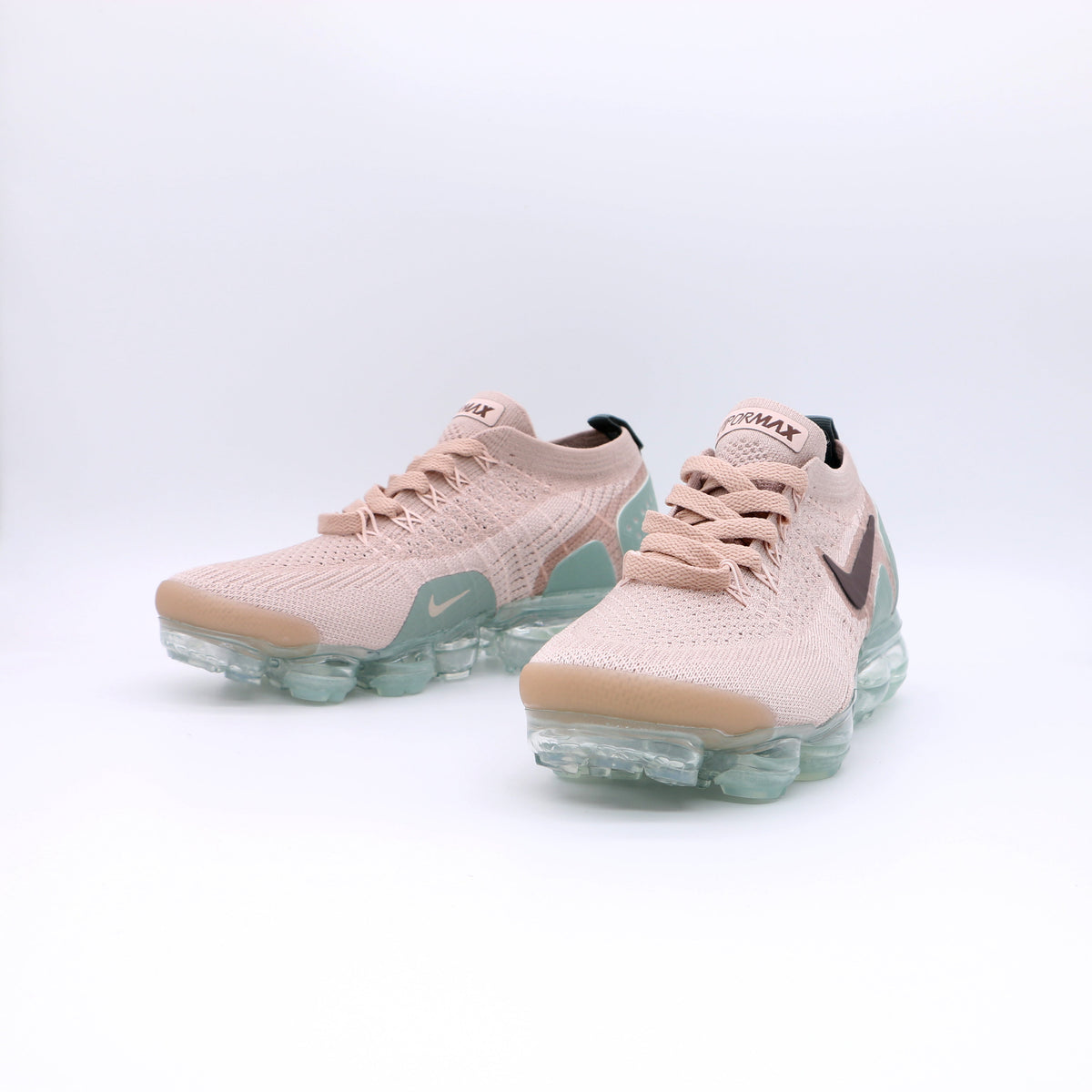 Nike Air VaporMax 2018 Knit Sneakers in Pink Mint 942843-2039 - product image from the listing.