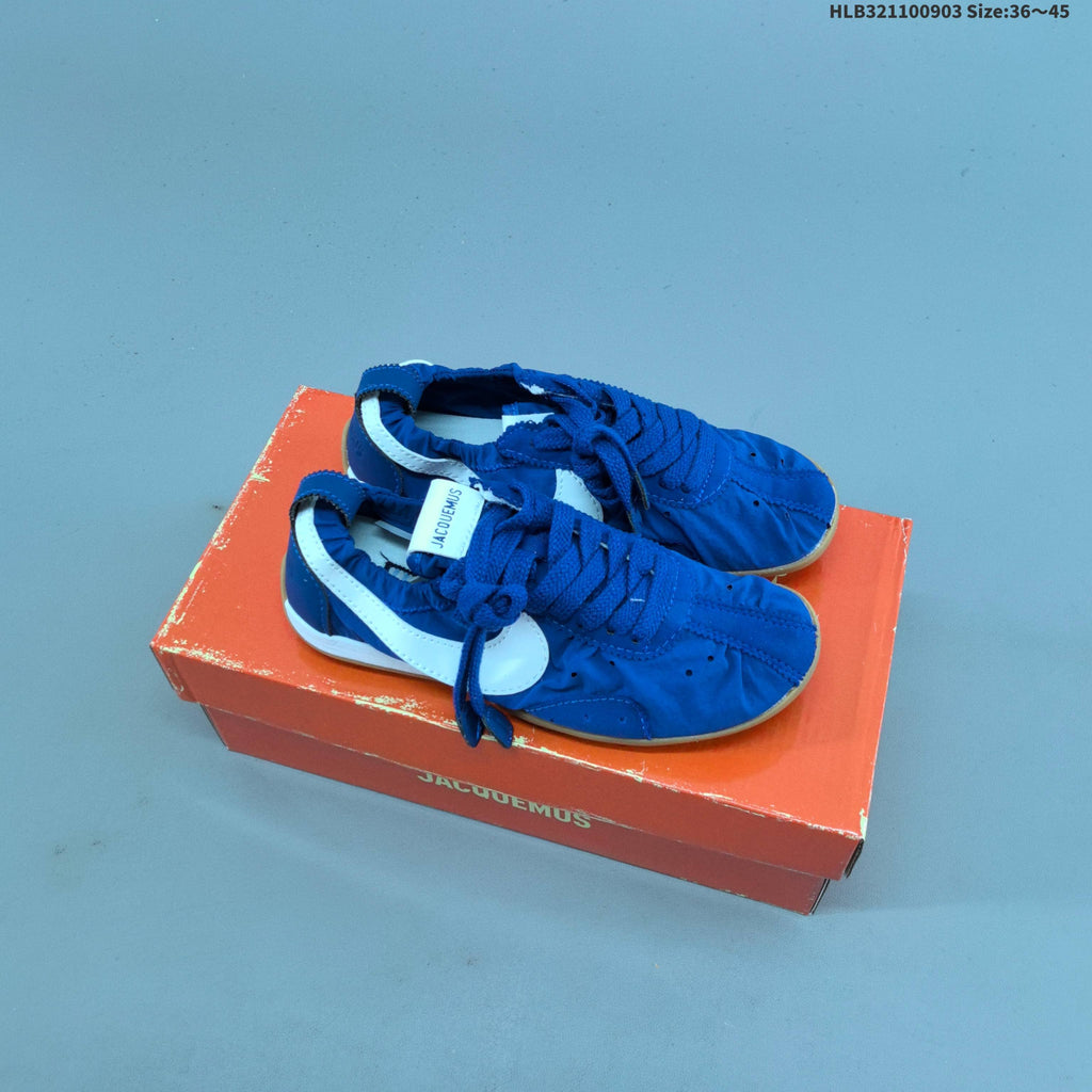 Blue Jacquemus x Nike Jacumoon Low-Top Sneakers - product image from the listing.