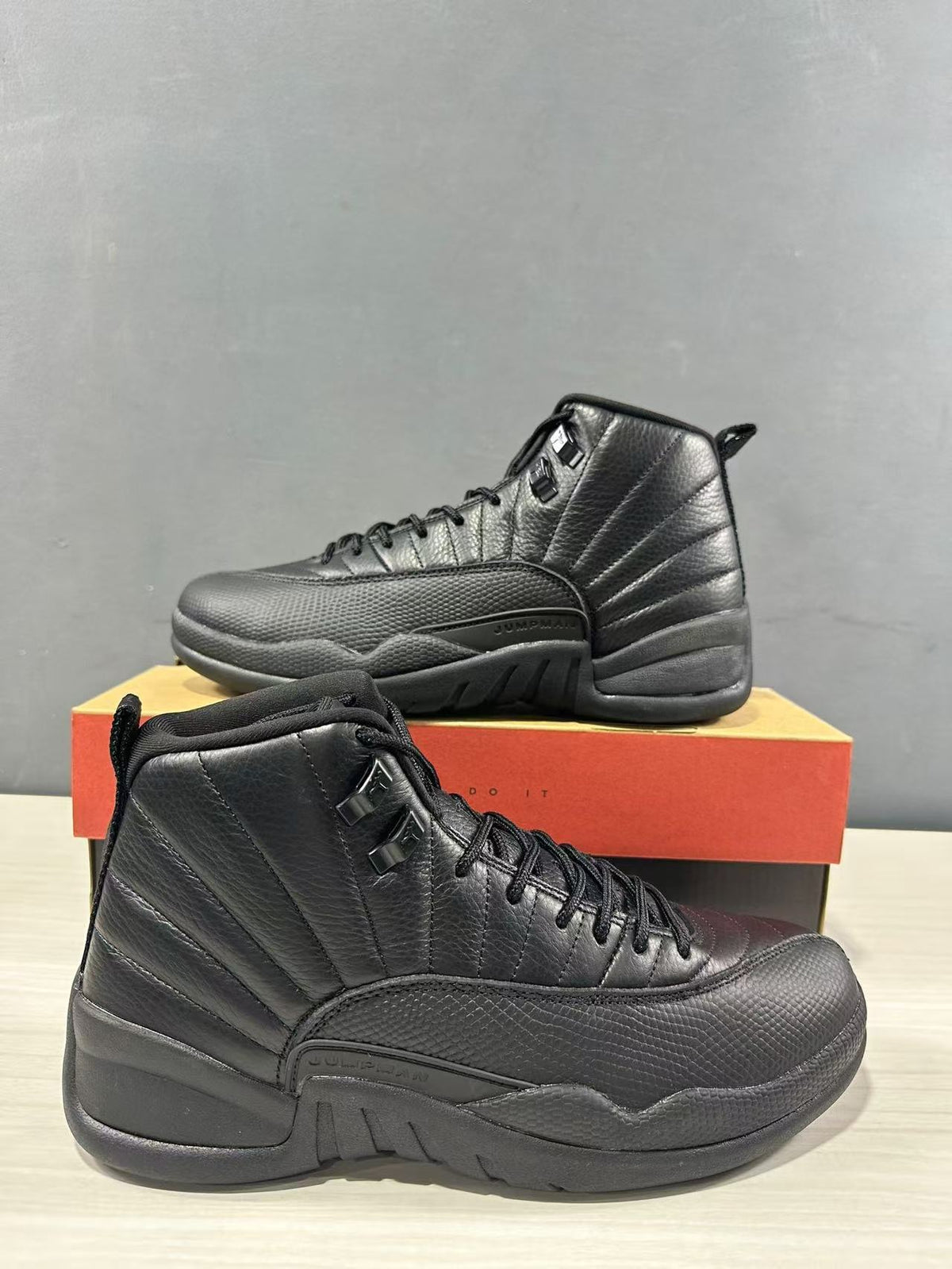 Air Jordan 12 High-Top Sneakers Black - product image from the listing.