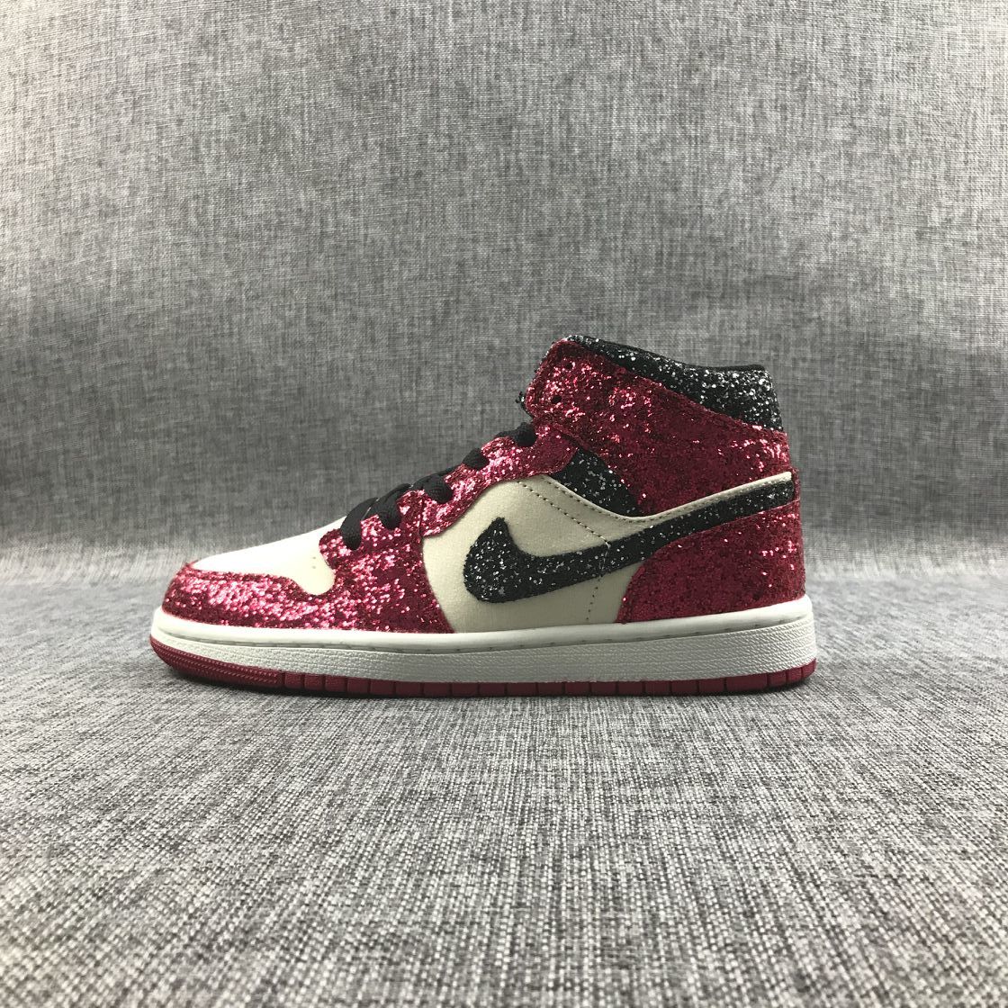 Air Jordan 1 Mid Chicago Starfish Sneakers, in Red and Black - product image from the listing.